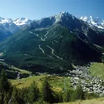 Grauson 3* Cogne