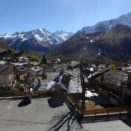 Grauson 3* Cogne
