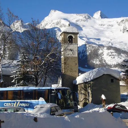 Grauson Hotel 3*